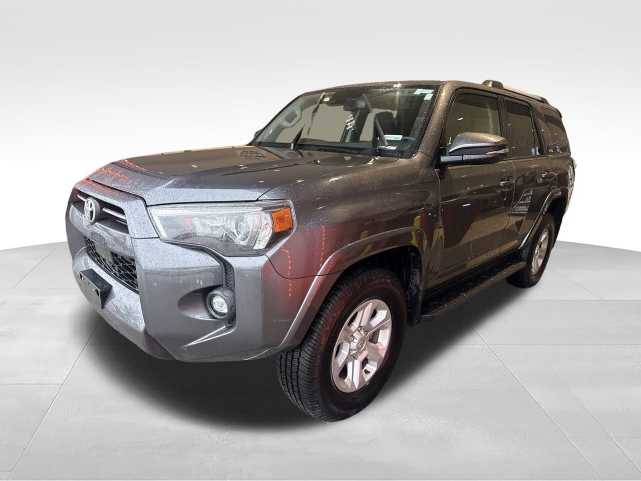 2022 Toyota 4Runner SR5 Premium — photo 1 of 11