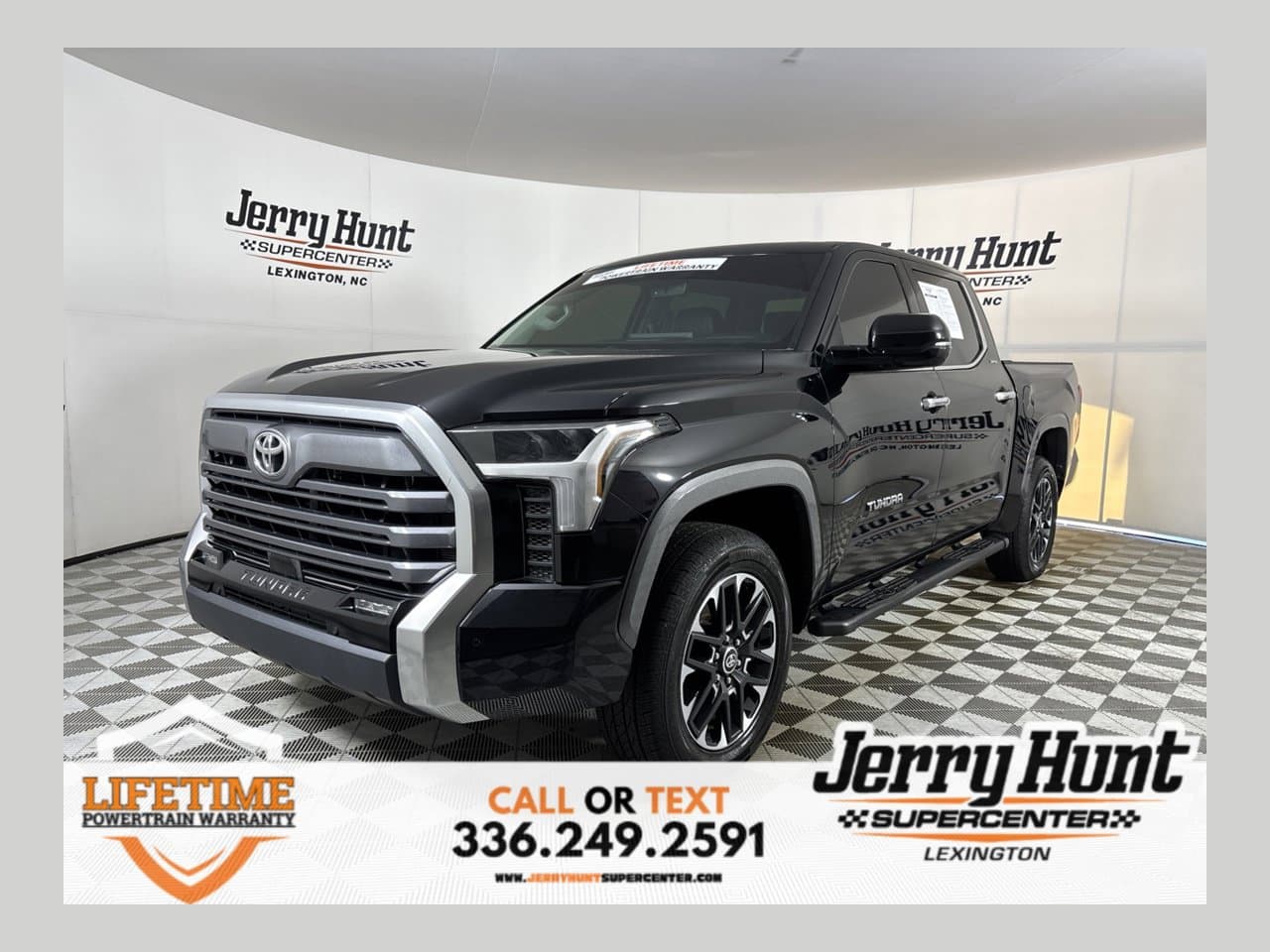 2023 Toyota Tundra 4WD Limited — photo 1 of 34
