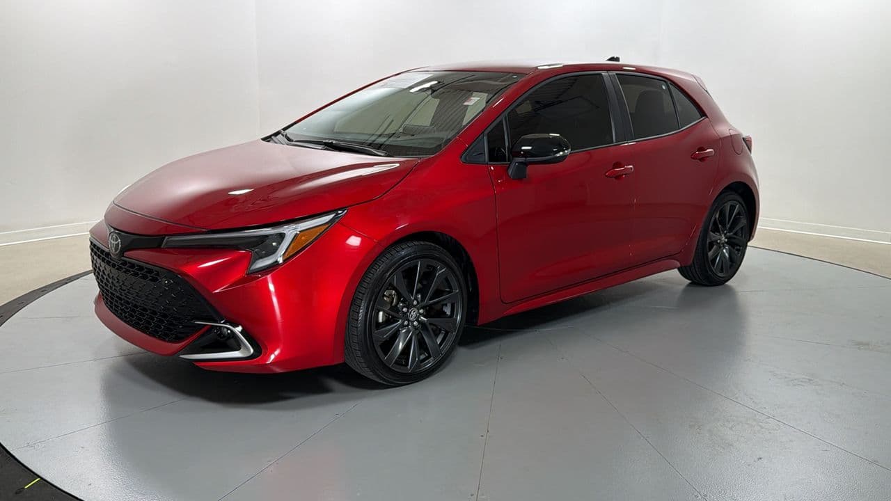 2026 Toyota Corolla Hatchback XSE — photo 1 of 25
