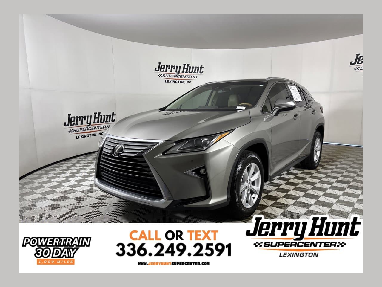 2017 Lexus RX Base — photo 1 of 37