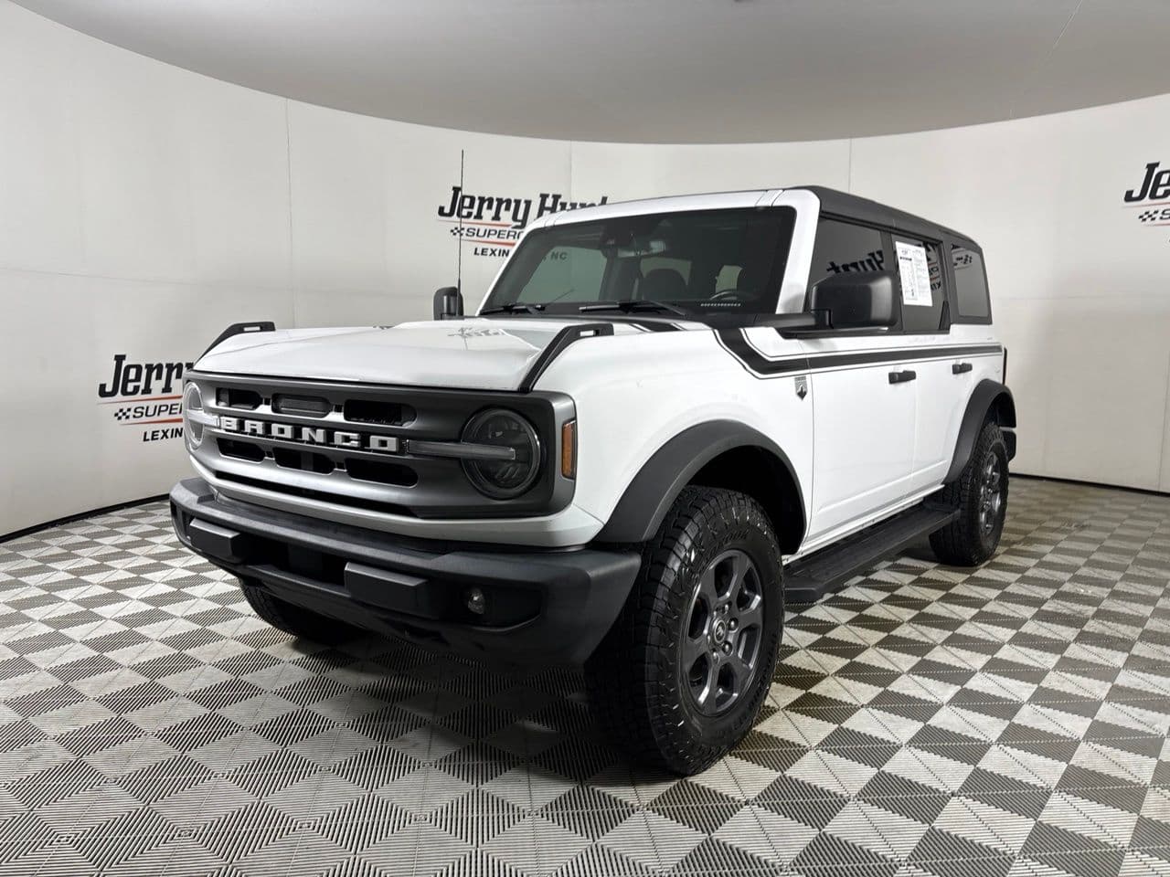 2021 Ford Bronco Big Bend — photo 1 of 19