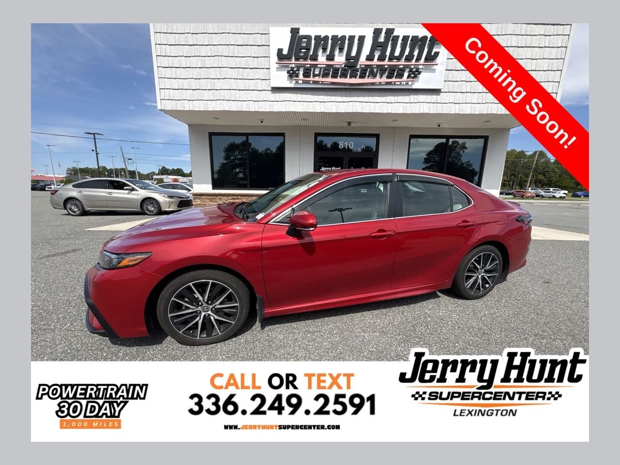 2021 Toyota Camry SE — photo 1 of 12