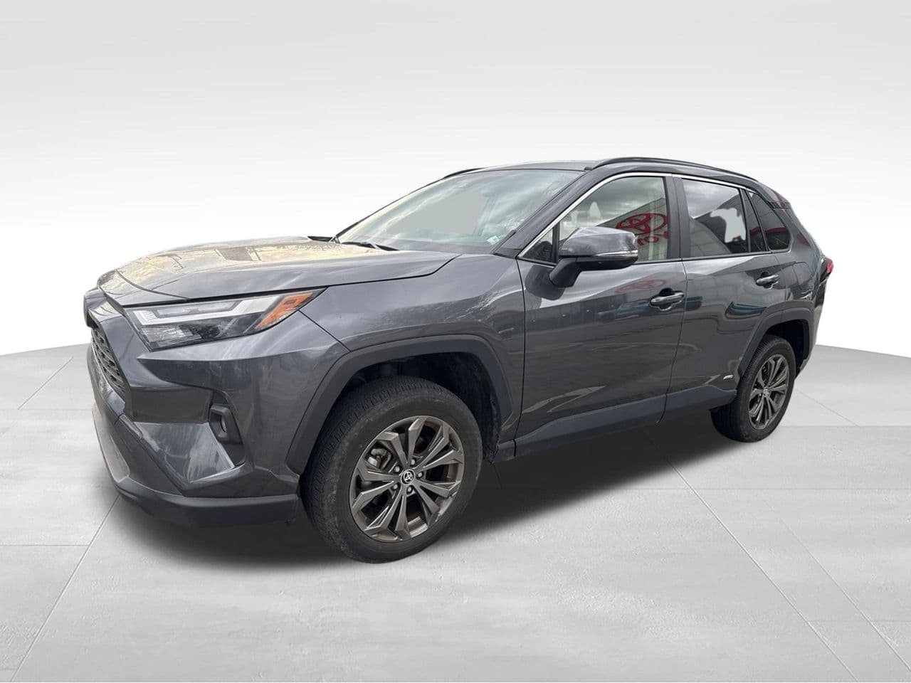 2024 Toyota RAV4 Hybrid XLE Premium — photo 1 of 14