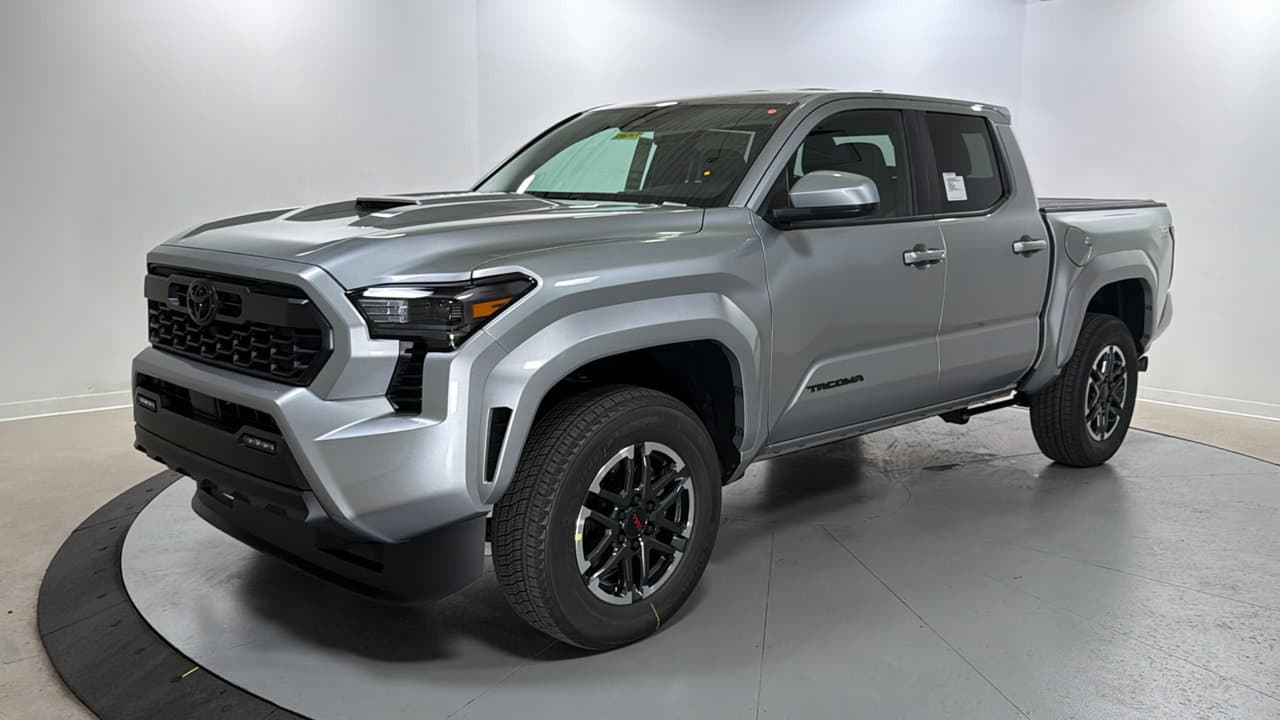 2026 Toyota Tacoma 4WD TRD Sport — photo 1 of 25