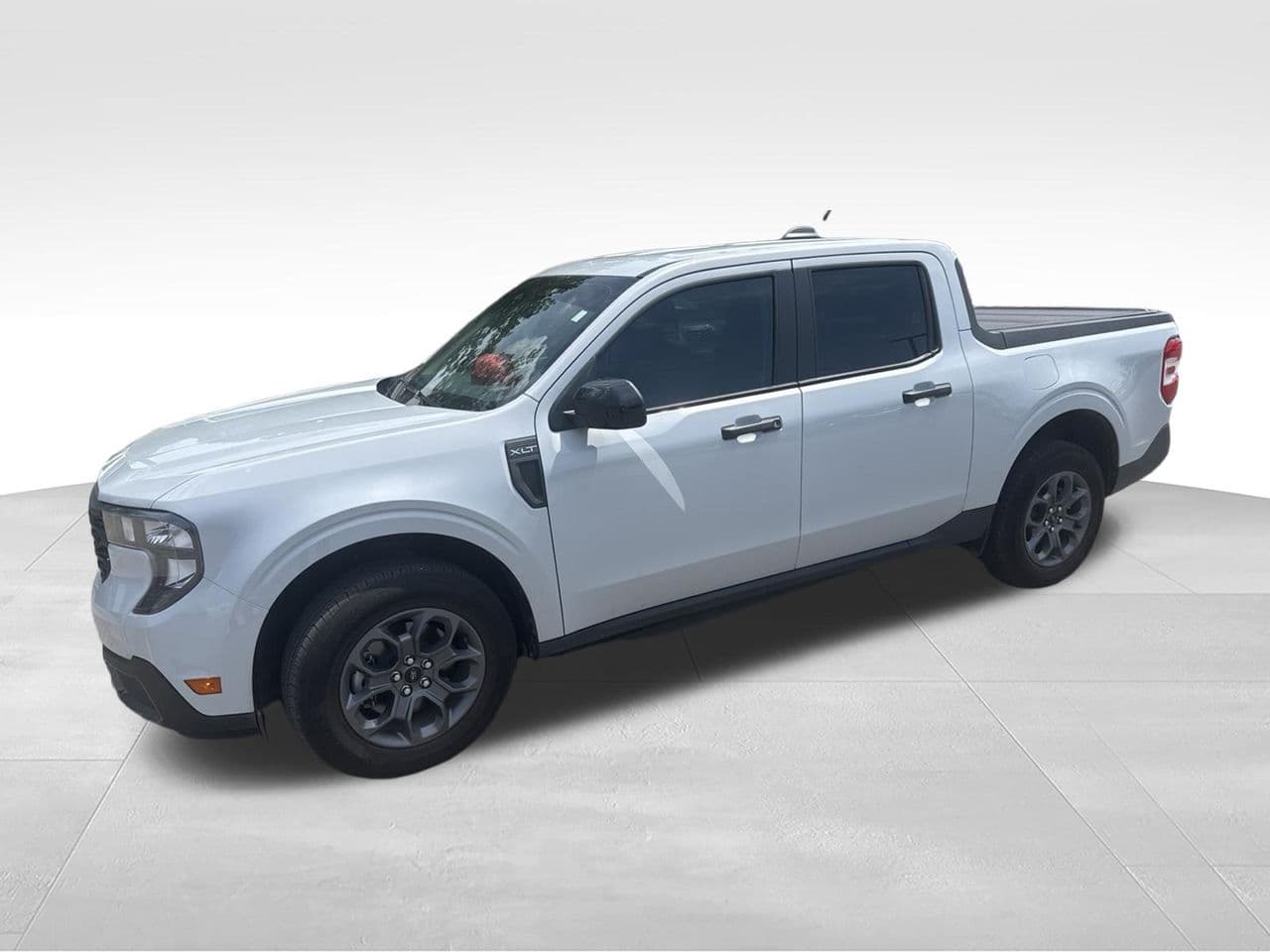 2025 Ford Maverick XLT — photo 1 of 13