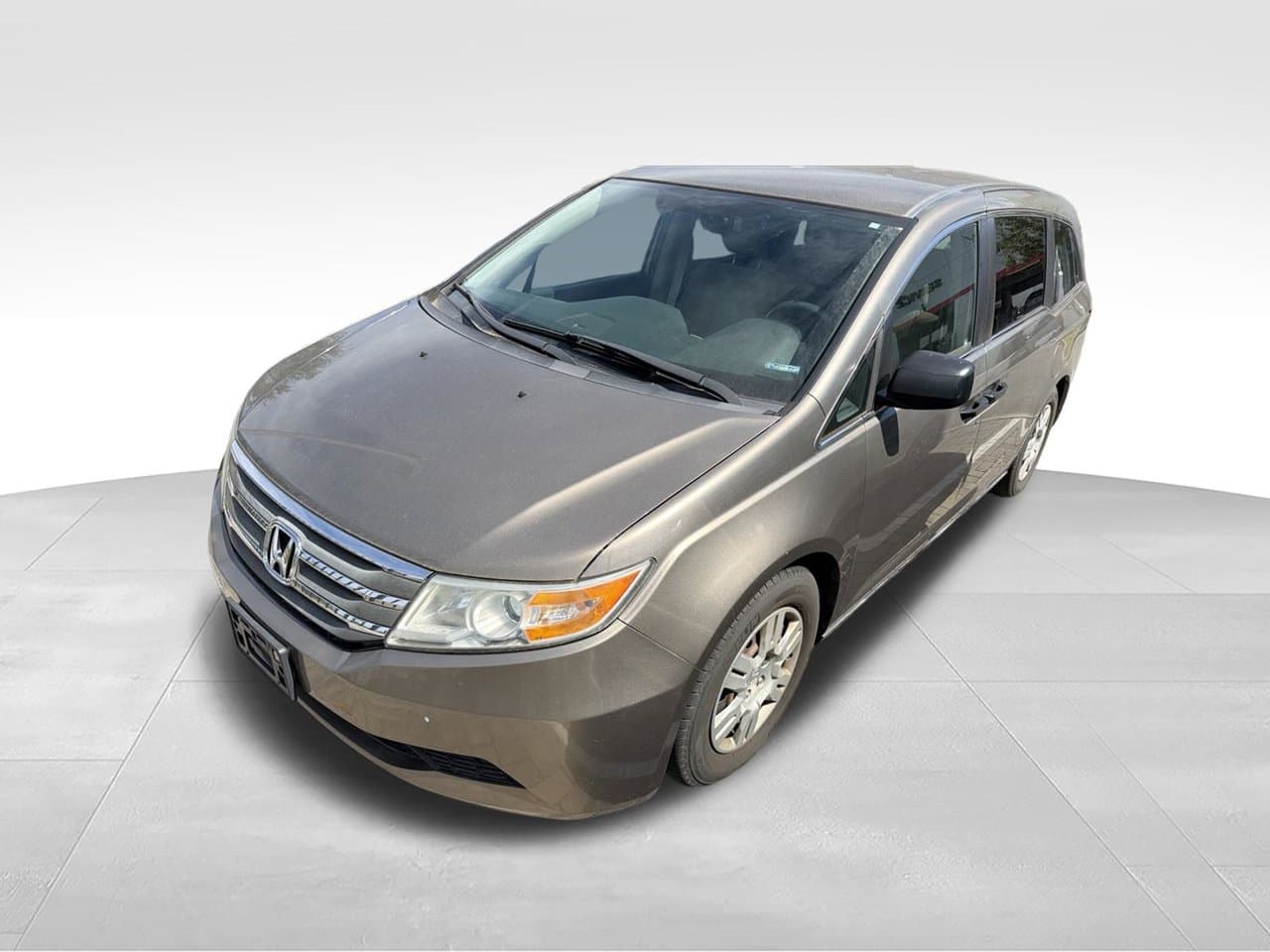 2012 Honda Odyssey LX — photo 1 of 11