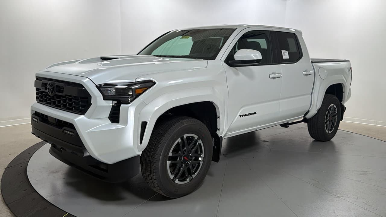 2026 Toyota Tacoma 4WD TRD Sport — photo 1 of 25