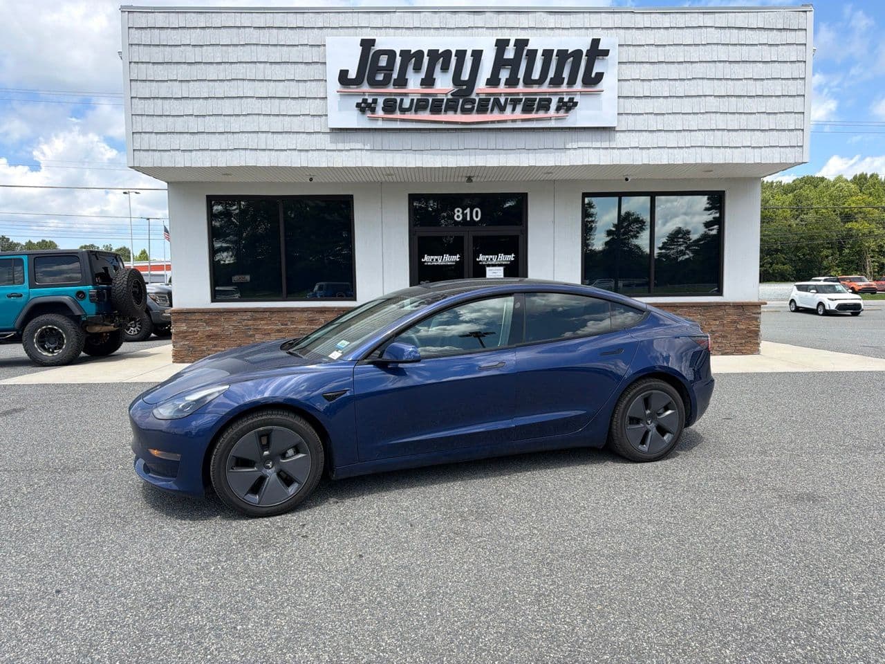 2022 Tesla Model 3 Base — photo 1 of 11