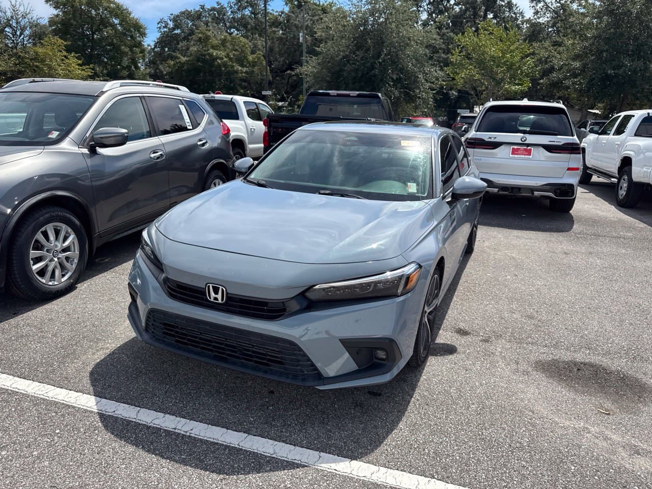 2022 Honda Civic Sedan Touring — photo 1 of 7