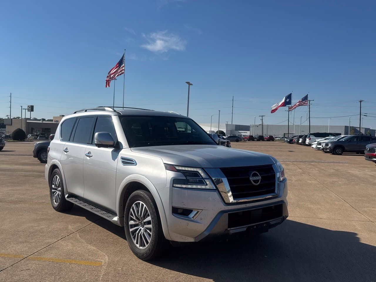 2023 Nissan Armada SL — photo 1 of 50