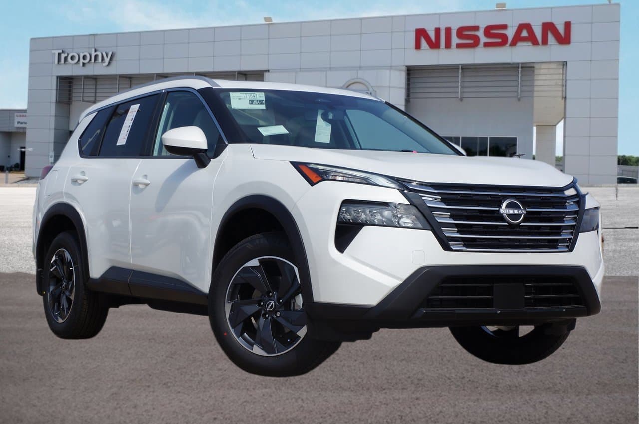 2024 Nissan Rogue SV — photo 1 of 28