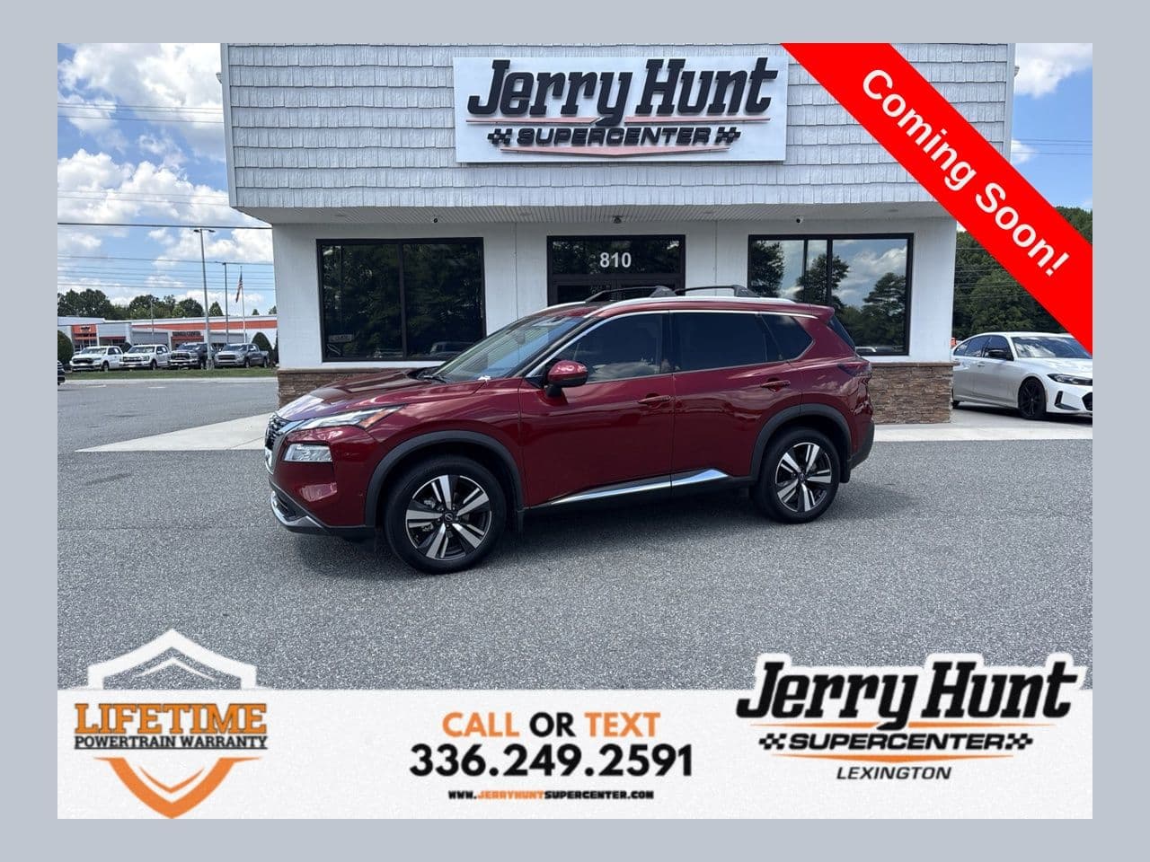 2023 Nissan Rogue SL — photo 1 of 14