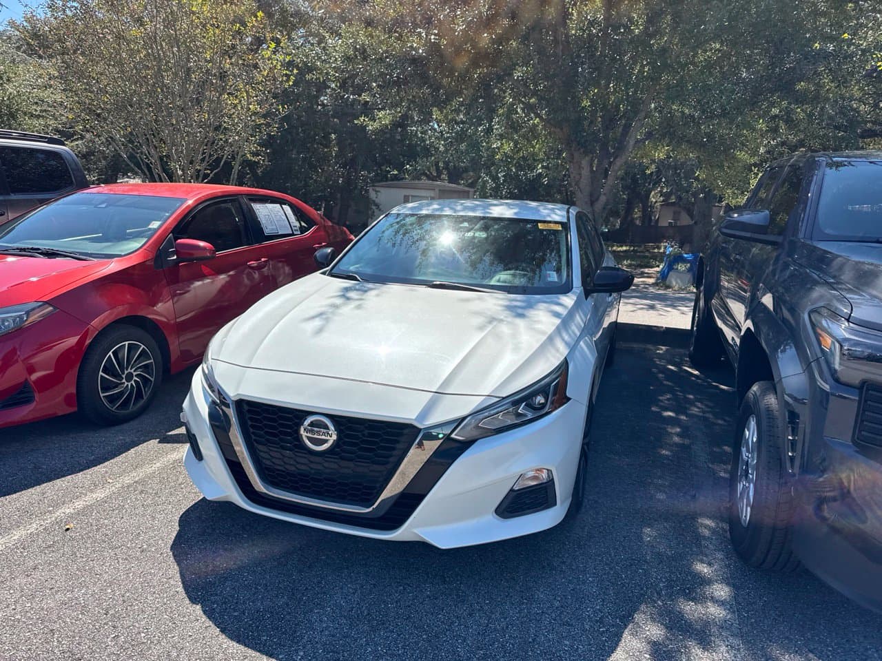 2020 Nissan Altima 2.5 SR — photo 1 of 7
