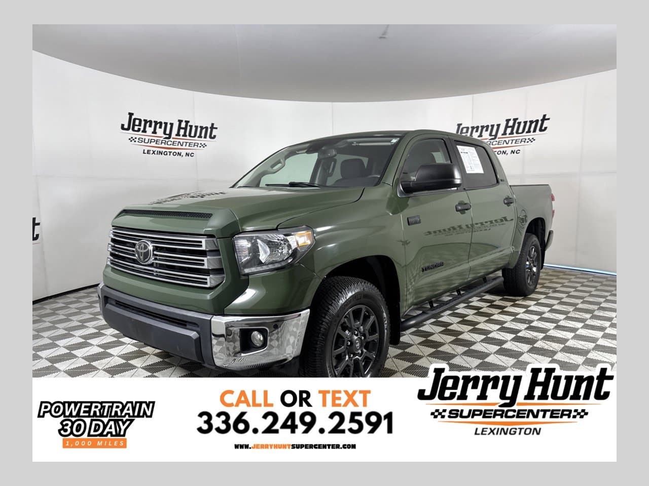 2021 Toyota Tundra 4WD SR5 — photo 1 of 34