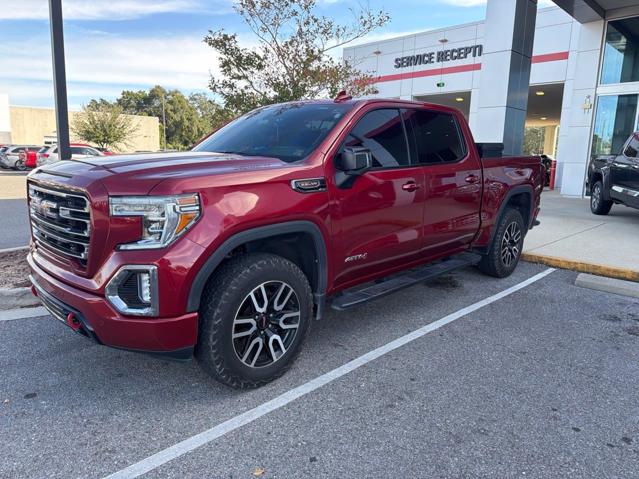 2020 GMC Sierra 1500 AT4 — photo 1 of 7