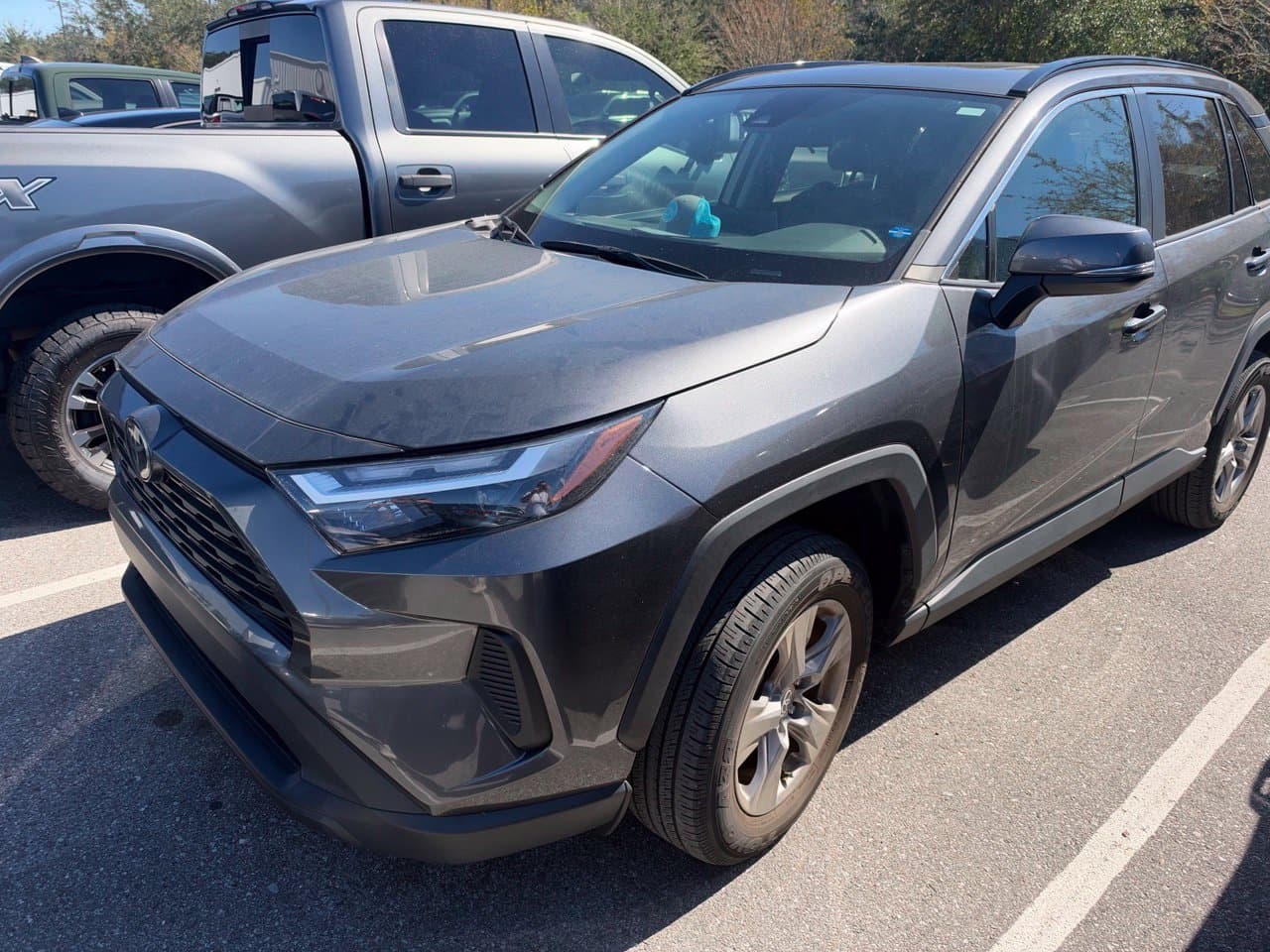 2023 Toyota RAV4 XLE — photo 1 of 5