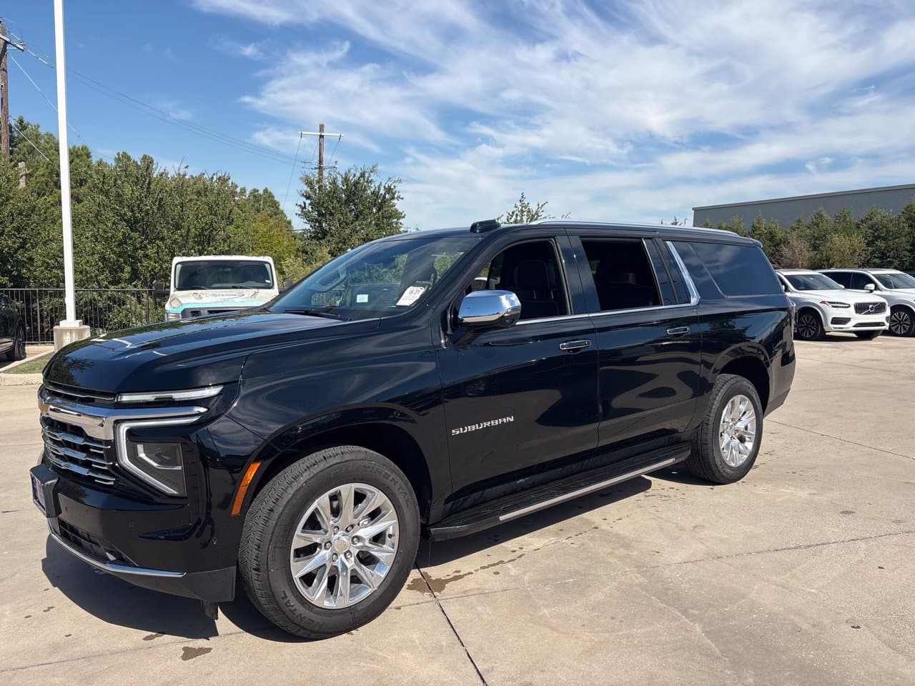 2025 Chevrolet Suburban Premier — photo 1 of 27