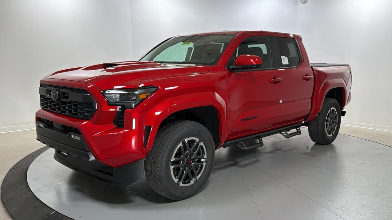 2026 Toyota Tacoma 4WD TRD Sport — photo 1 of 25
