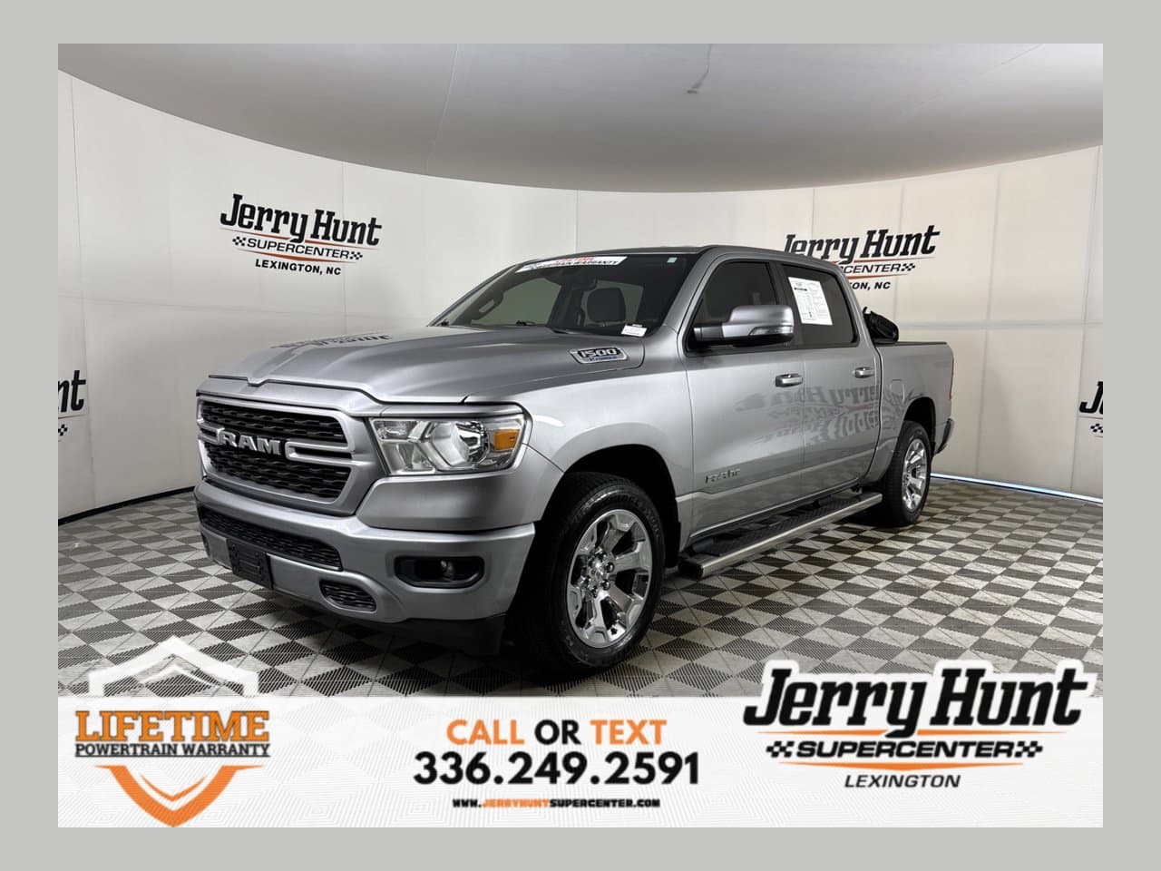 2022 RAM 1500 Base — photo 1 of 33
