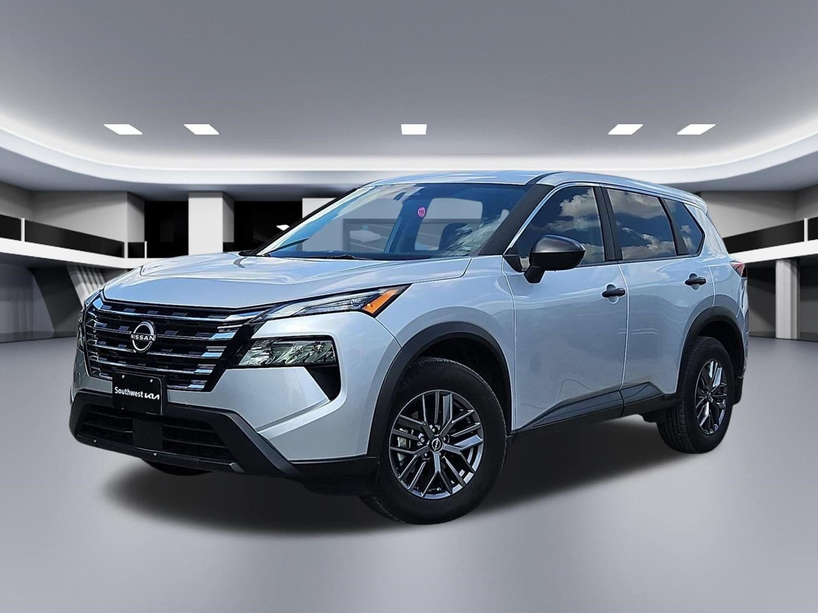 2025 Nissan Rogue S — photo 1 of 22