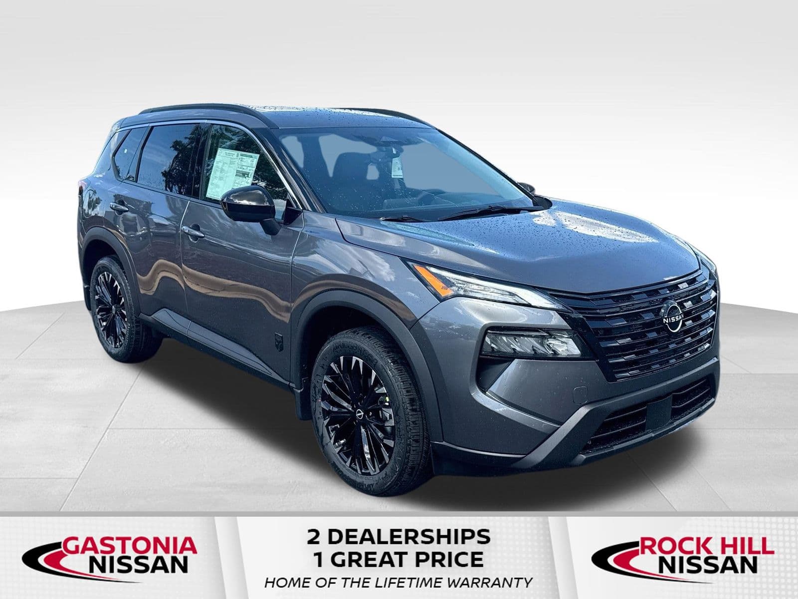 2026 Nissan Rogue Dark Armor — photo 1 of 35
