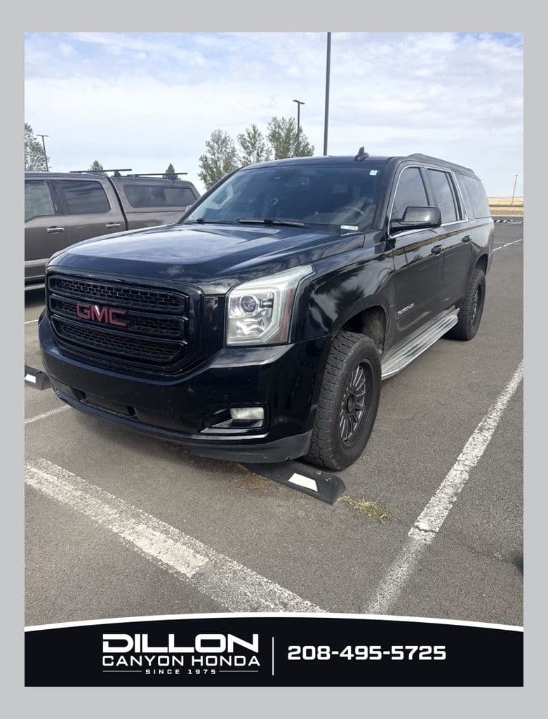 2015 GMC Yukon XL SLT — photo 1 of 4