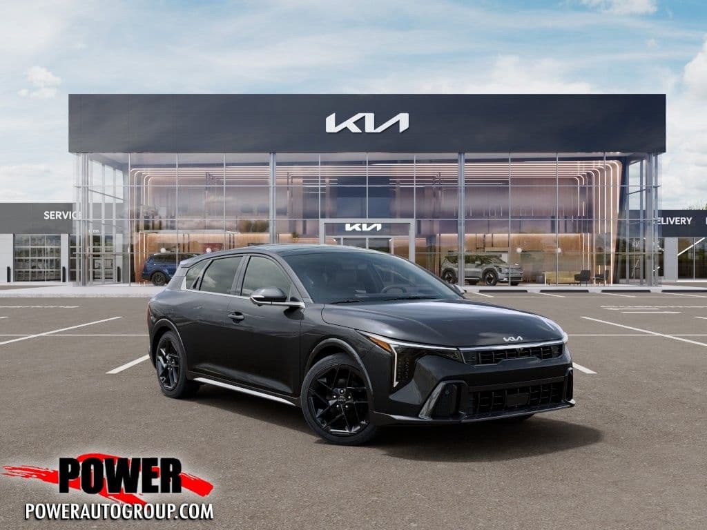 2026 Kia K4 GT-Line Turbo — photo 1 of 29