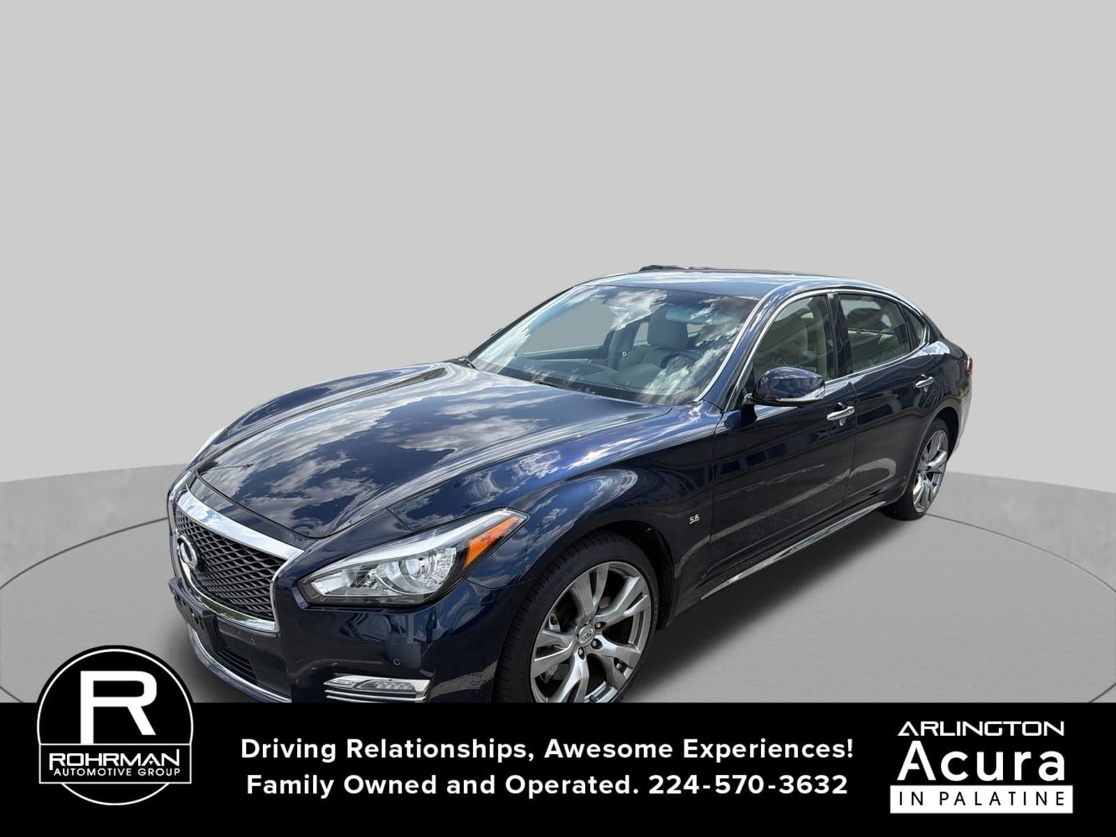 2015 INFINITI Q70L 5.6X — photo 1 of 12