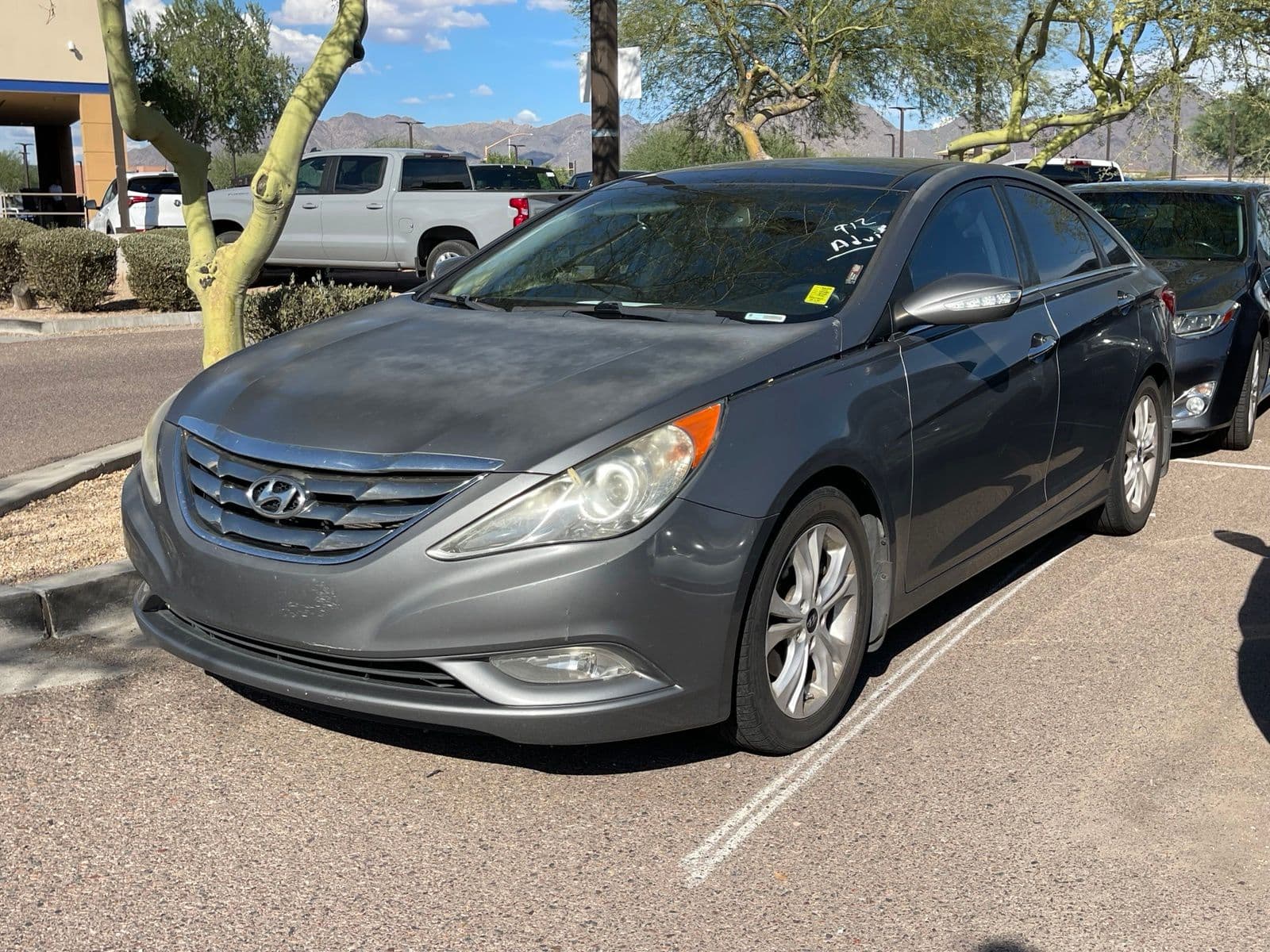 2013 Hyundai Sonata Limited — photo 1 of 10