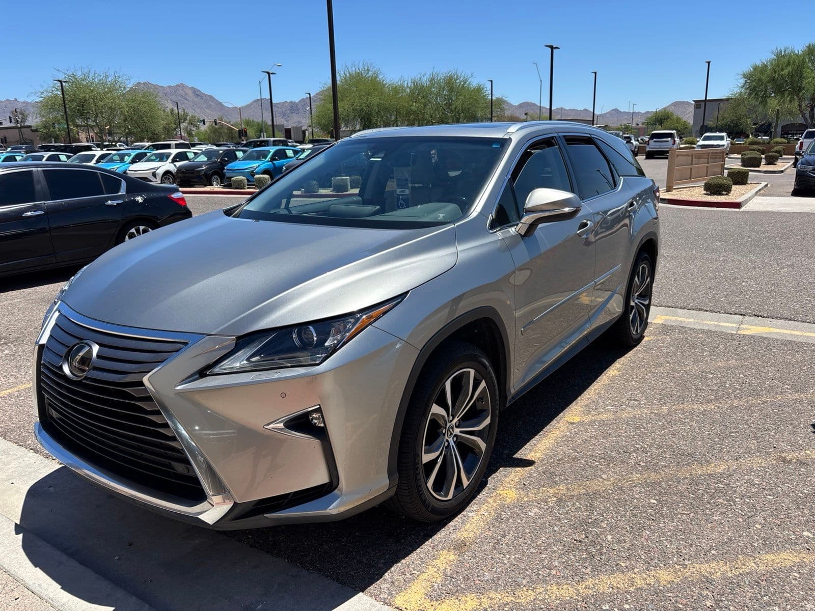 2018 Lexus RX Base — photo 1 of 8