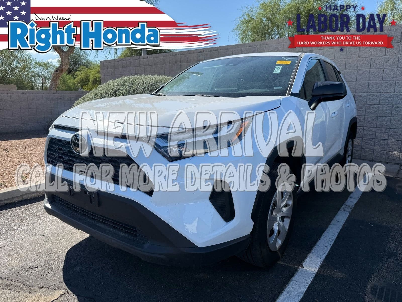 2025 Toyota RAV4 LE — photo 1 of 13