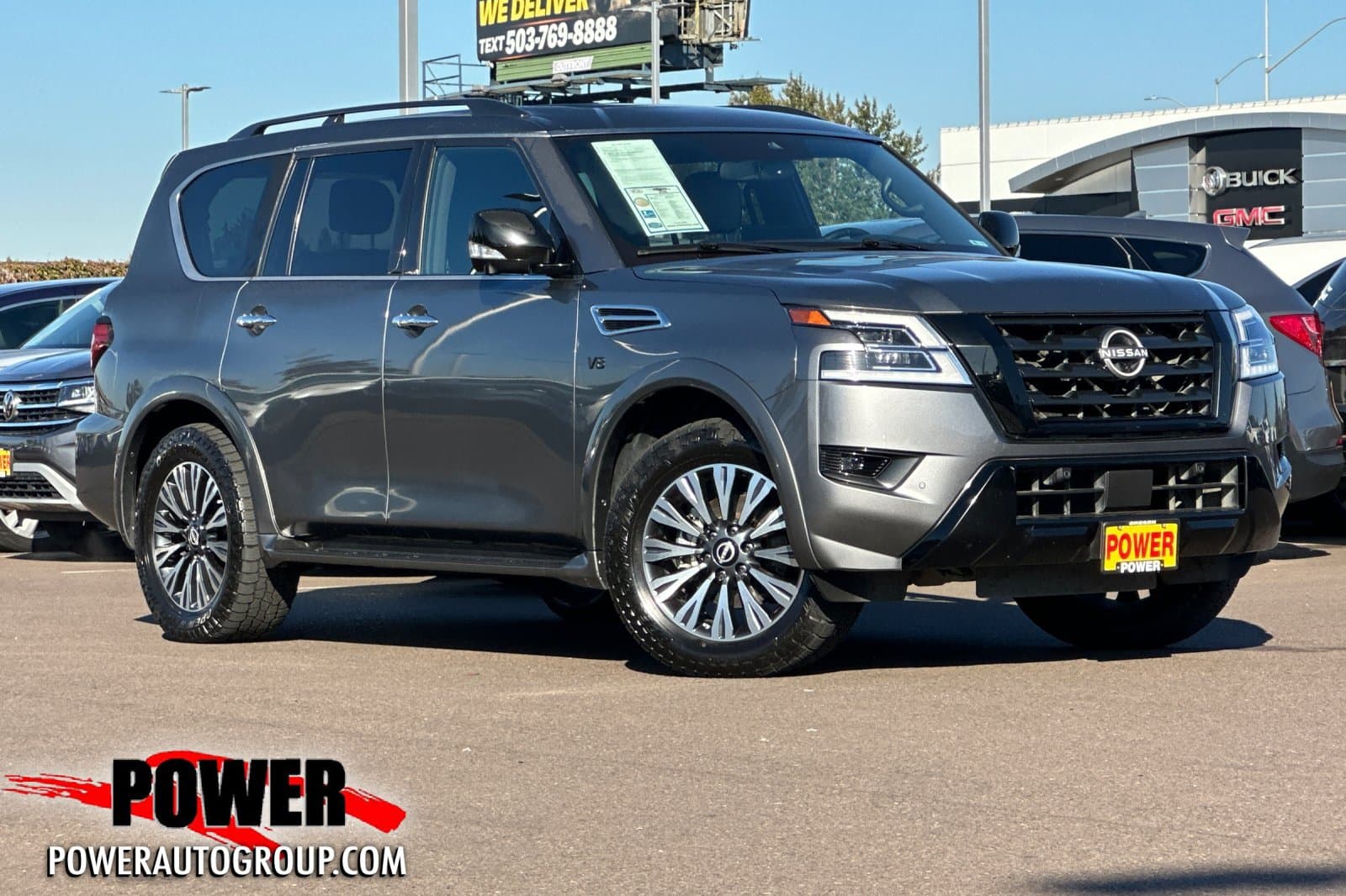 2022 Nissan Armada SL — photo 1 of 28