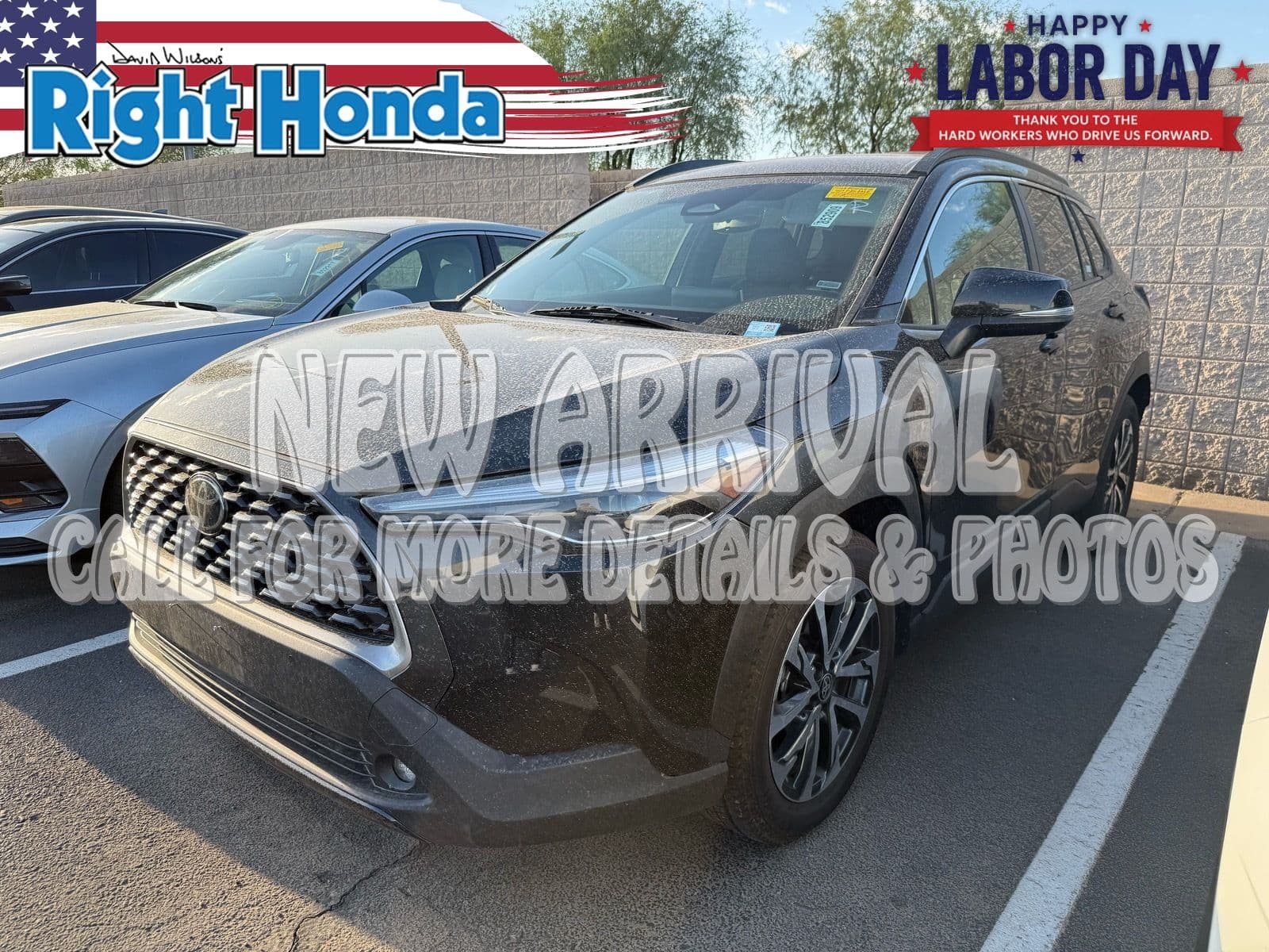2025 Toyota Corolla Cross XLE — photo 1 of 15