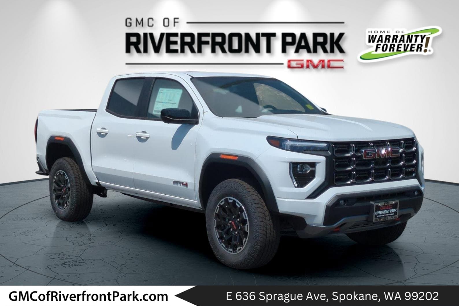 2026 GMC Canyon 4WD AT4 — photo 1 of 32