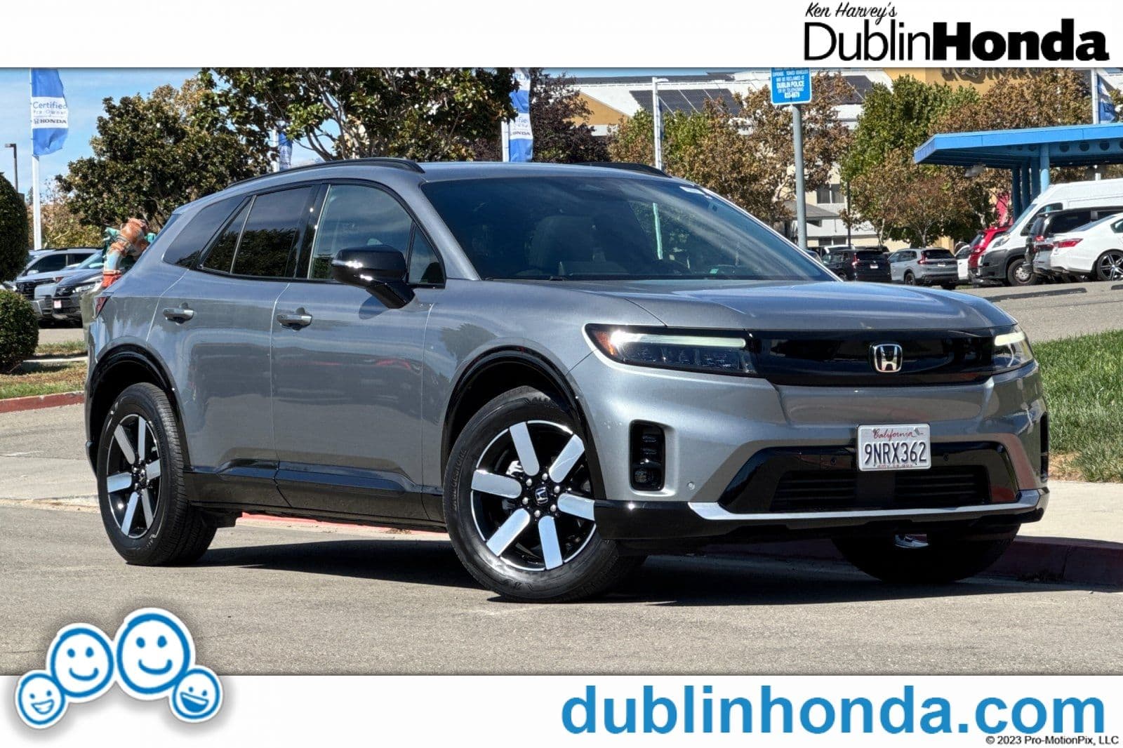2024 Honda Prologue Touring — photo 1 of 32