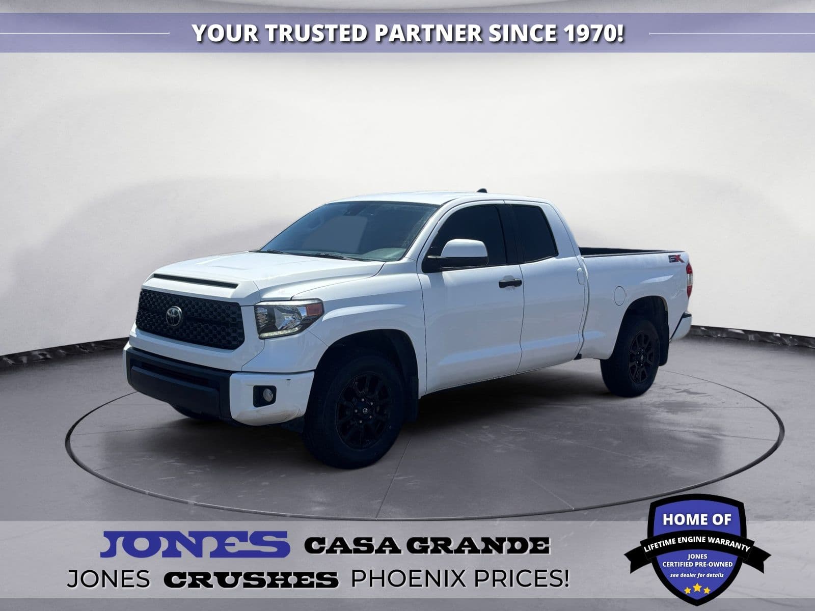 2021 Toyota Tundra SR5 — photo 1 of 12