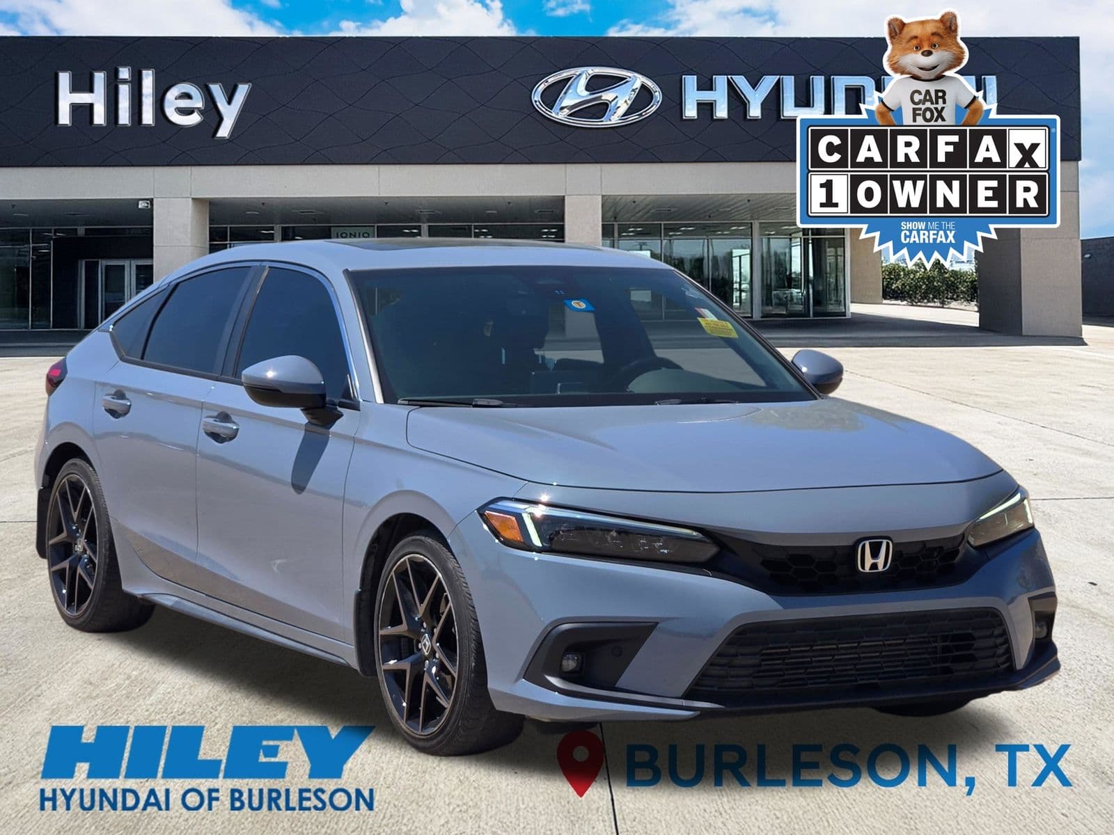 2024 Honda Civic Sport Touring — photo 1 of 12