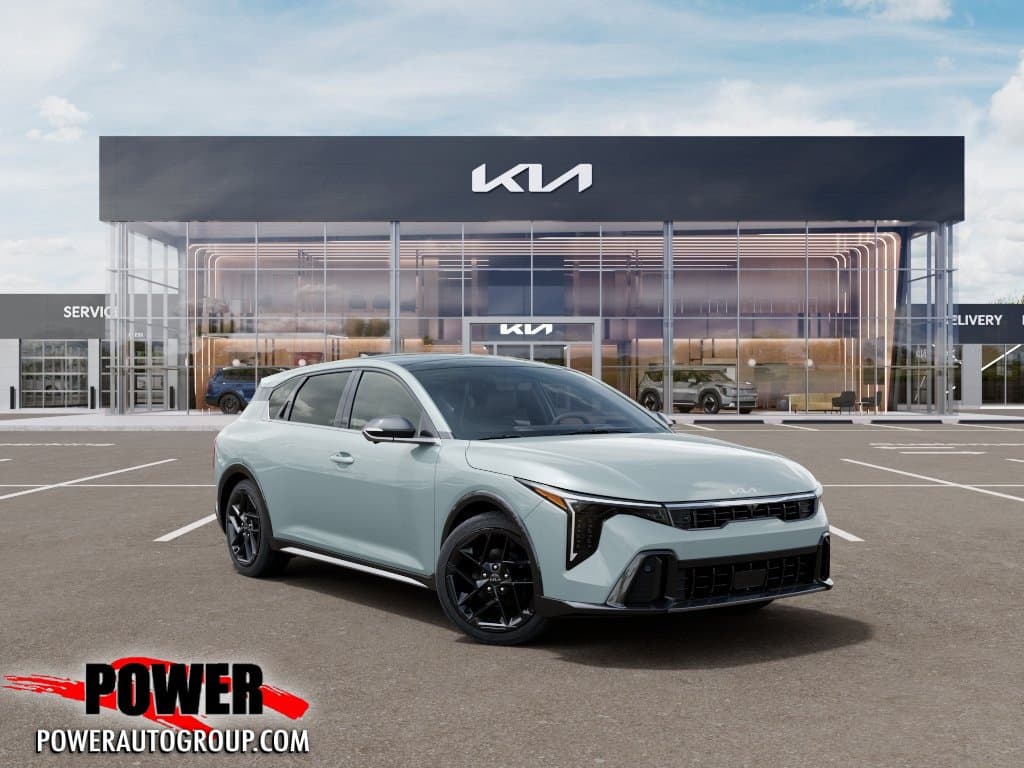 2026 Kia K4 GT-Line Turbo — photo 1 of 29