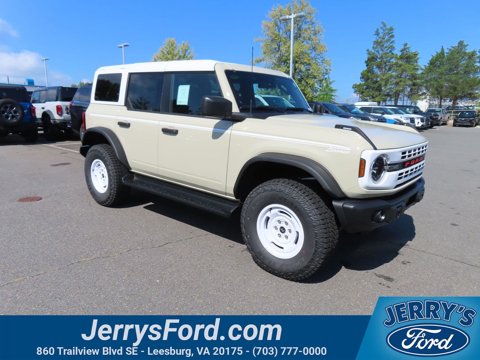 2026 Ford Bronco Heritage Edition — photo 1 of 19