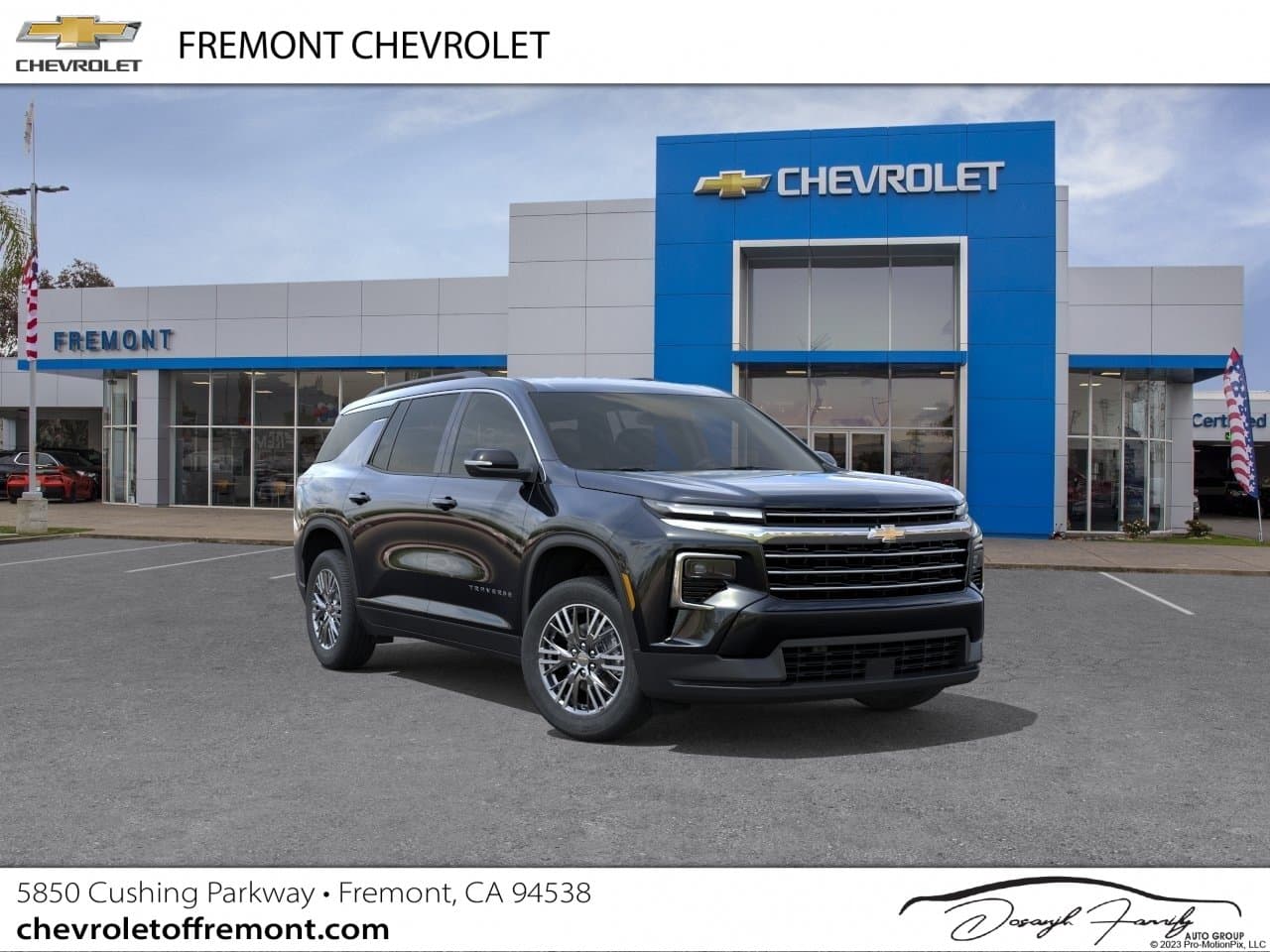 2027 Chevrolet Traverse FWD LT — photo 1 of 25