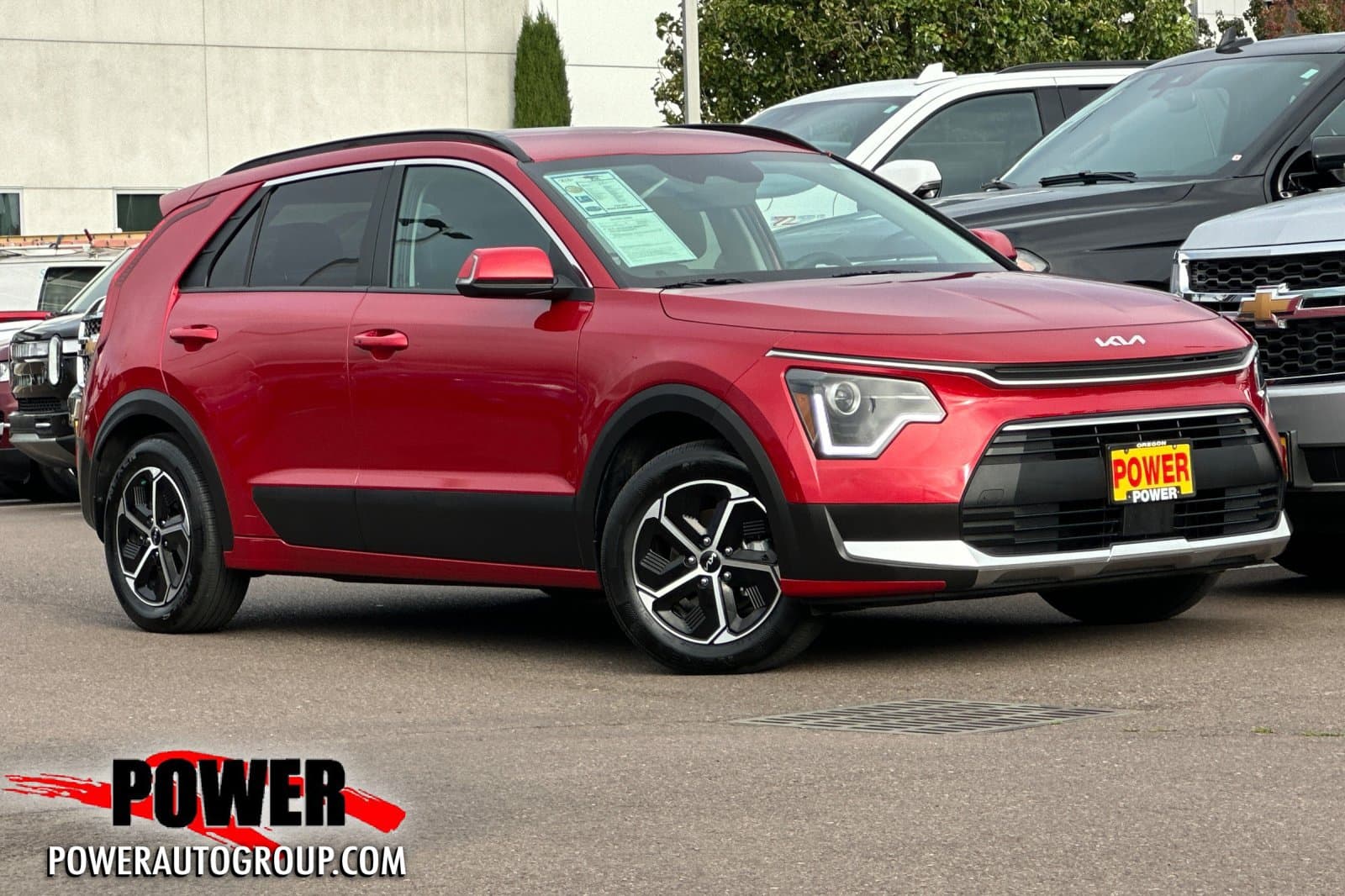 2024 Kia Niro EX — photo 1 of 28