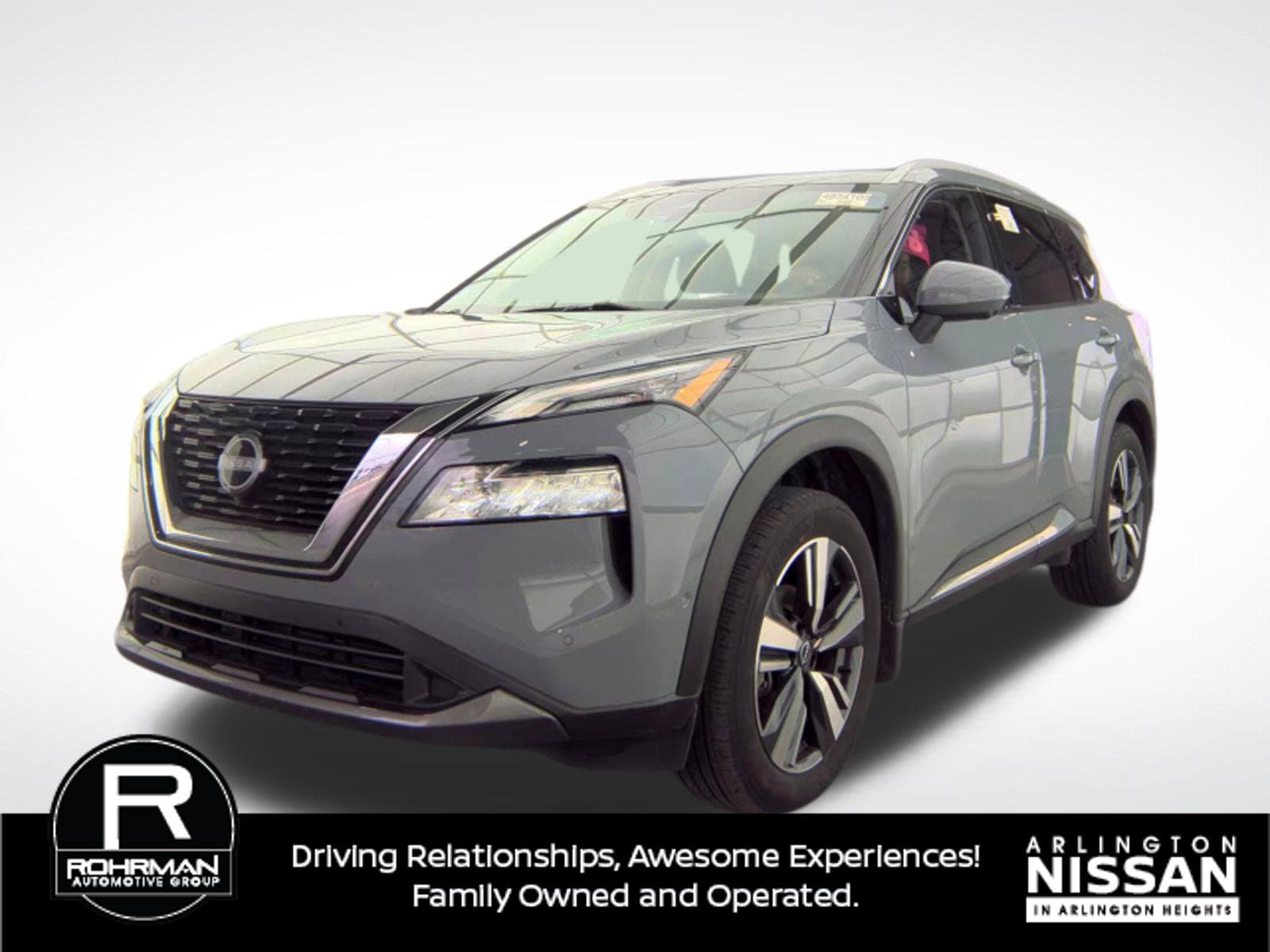 2023 Nissan Rogue SL — photo 1 of 13