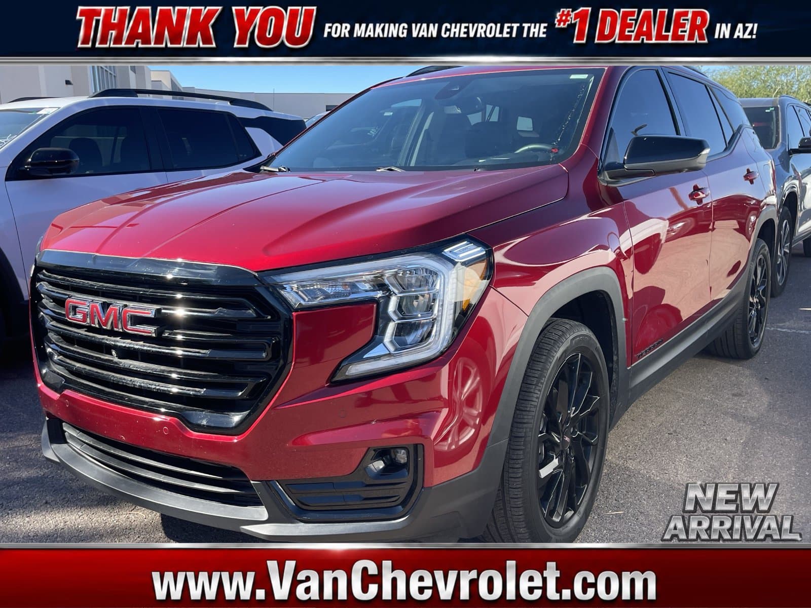 2024 GMC Terrain SLT — photo 1 of 13