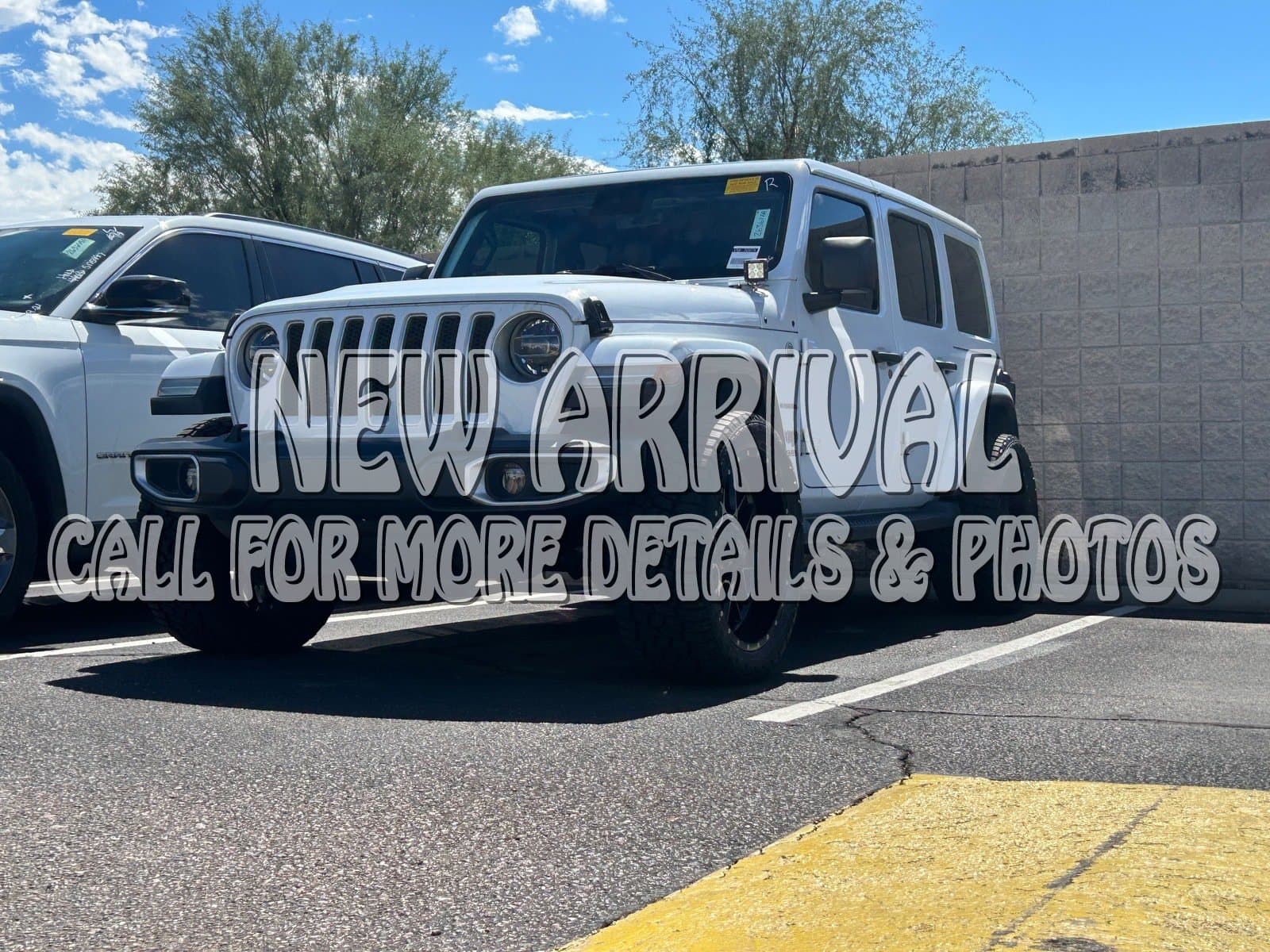 2020 Jeep Wrangler Unlimited Sahara — photo 1 of 11