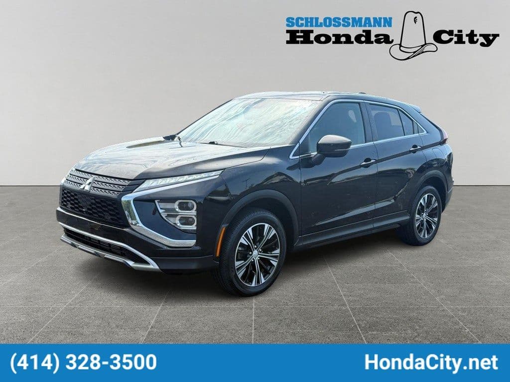 2022 Mitsubishi Eclipse Cross SE — photo 1 of 25