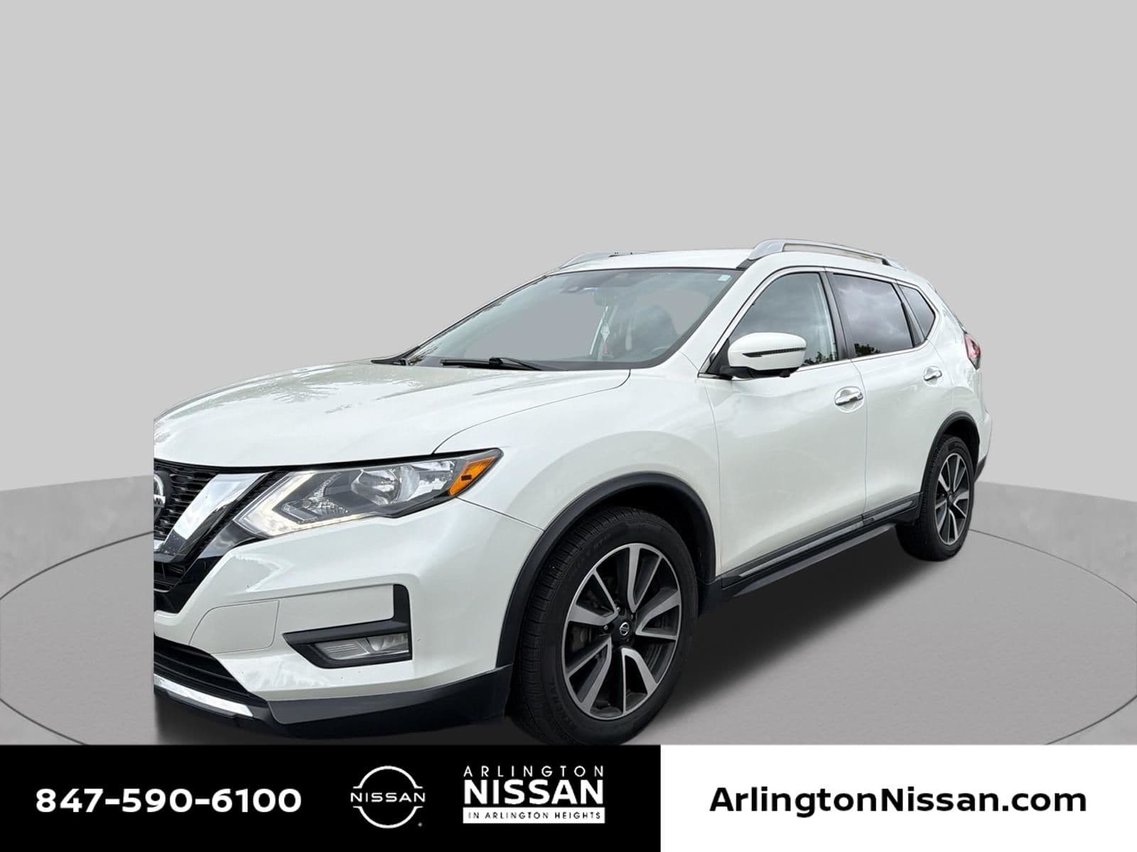 2020 Nissan Rogue SL — photo 1 of 12
