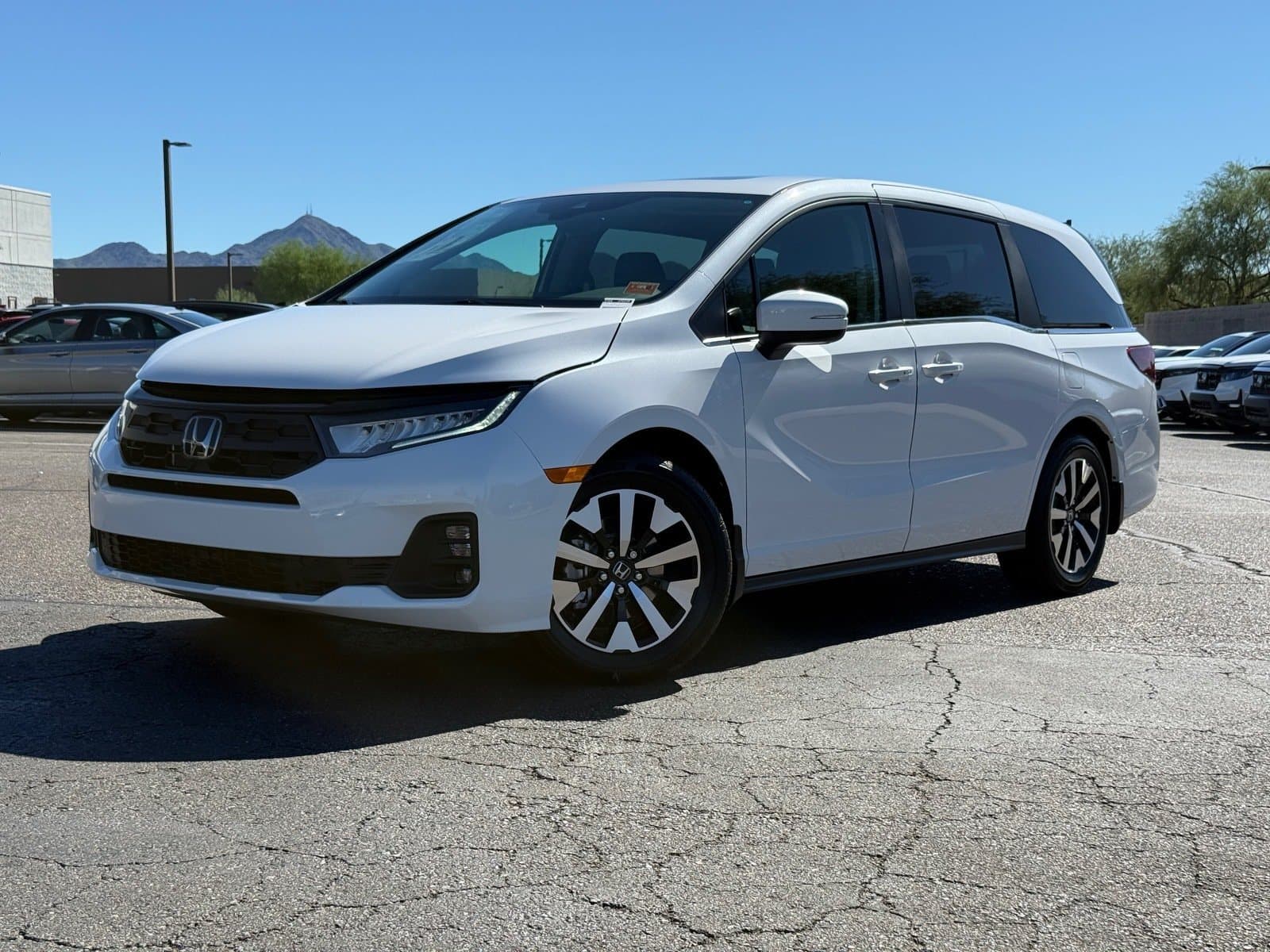 2027 Honda Odyssey EX-L — photo 1 of 31
