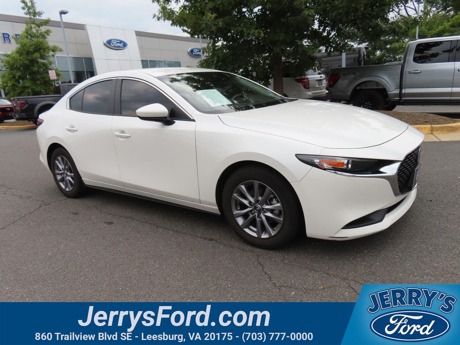 2020 Mazda Mazda3 Base — photo 1 of 31