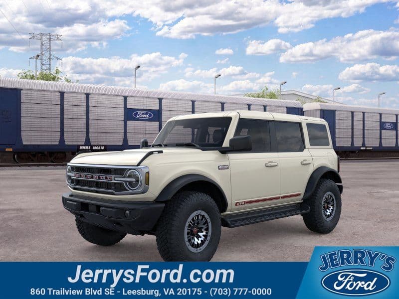 2026 Ford Bronco Outer Banks — photo 1 of 25