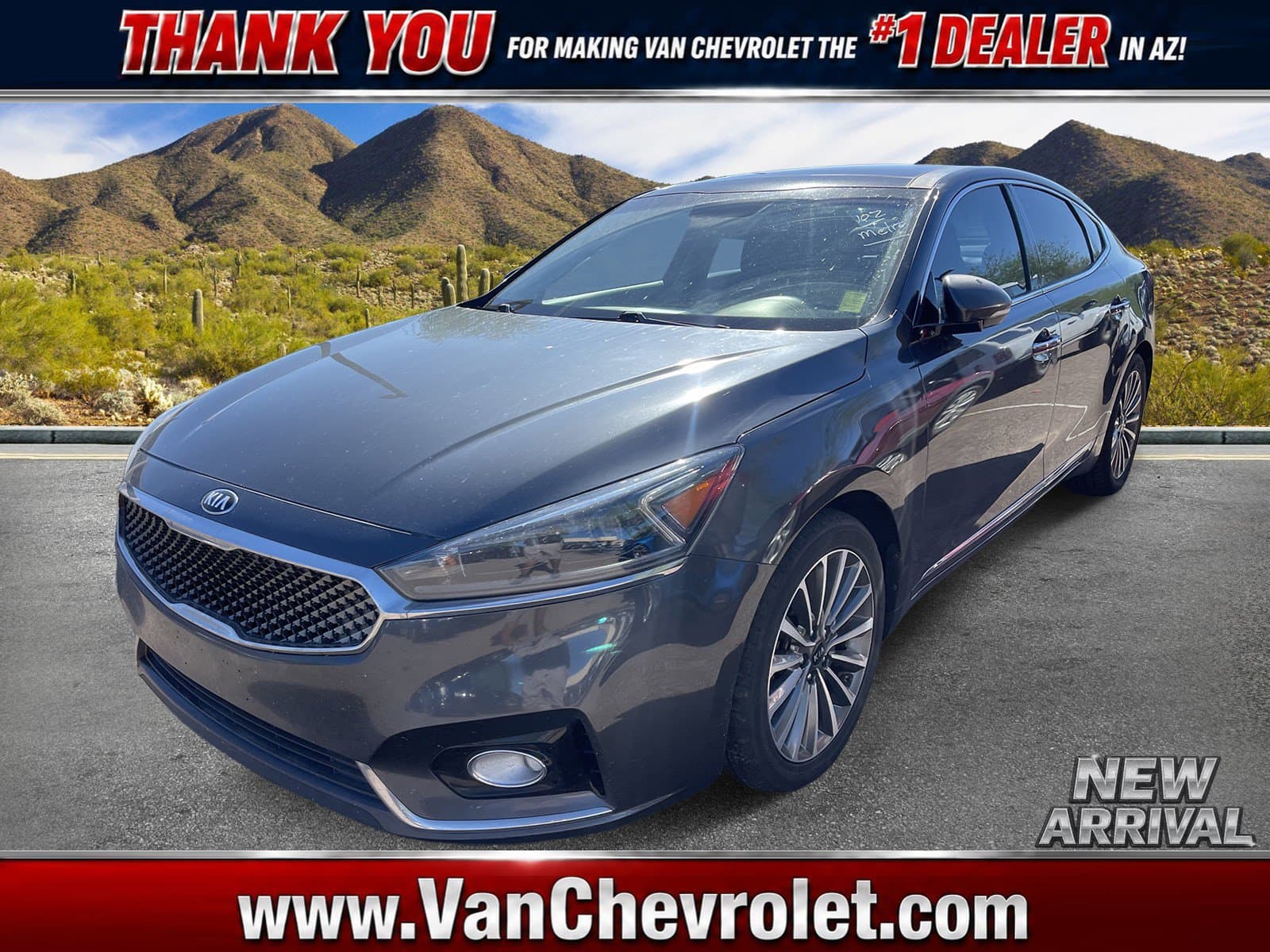 2017 Kia Cadenza Premium — photo 1 of 14